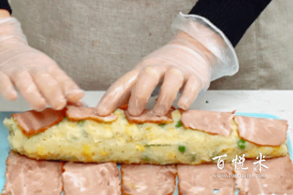 培根怎么做才好吃？教你怎么做培根土豆泥芝士卷，拿來當(dāng)早餐，好吃又省事